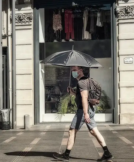 Cours de street photography avancé en milieu urbain avec une photographe expérimentée