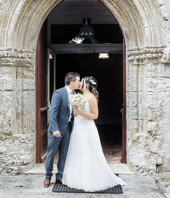 Couple lors de mariage à Toulouse et Occitanie, séance photo professionnelle