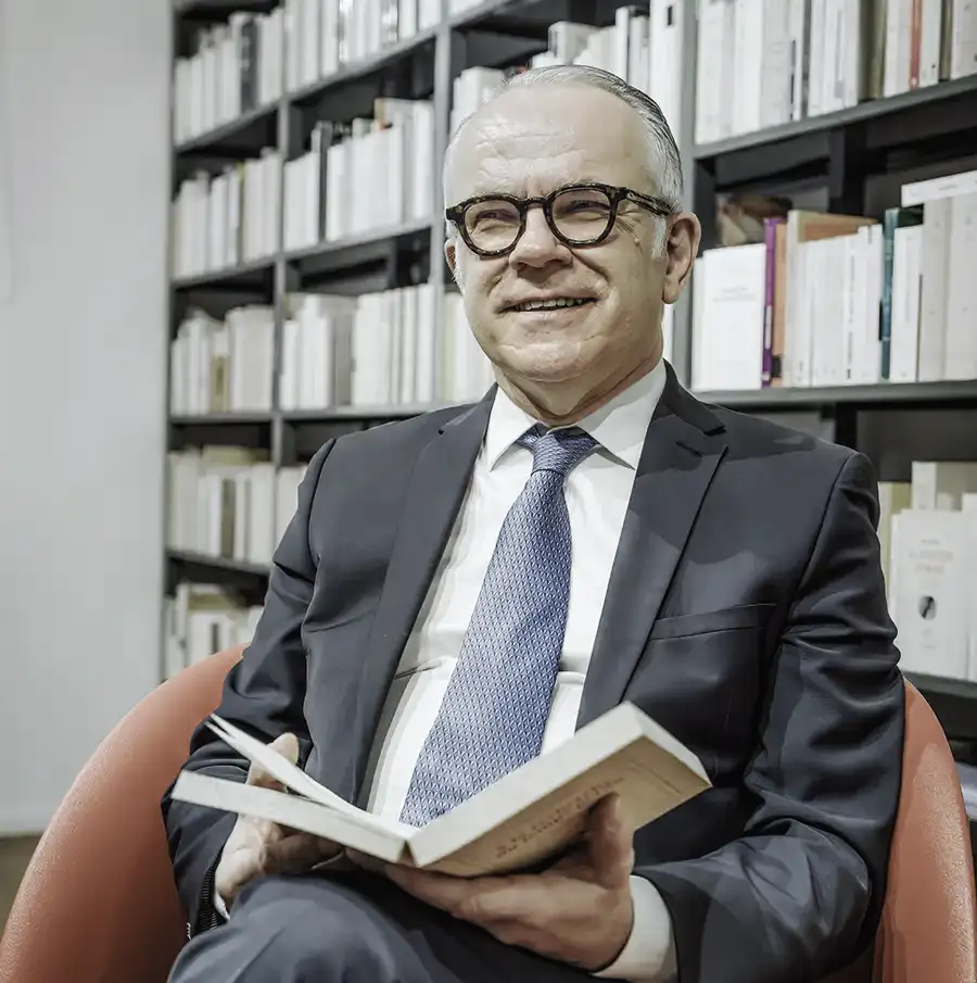 Portrait corporate d'un avocat : l’exigence du droit au quotidien