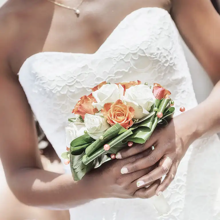 Reportage mariage à Montauban, le bouquet de fleurs de la mariée